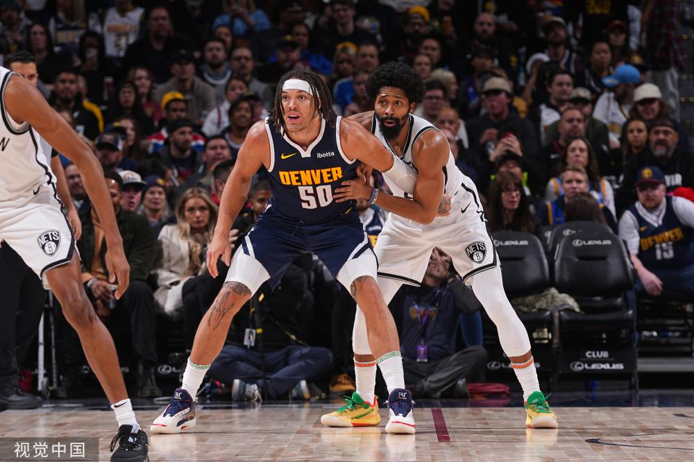 执掌教鞭以 执掌教鞭以