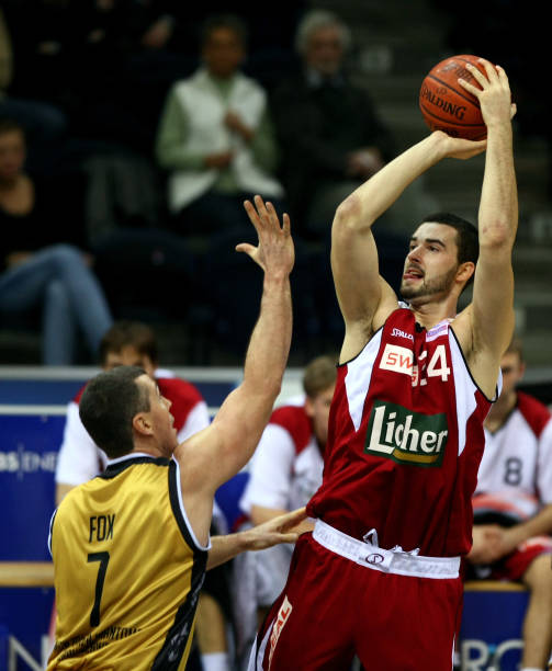 而新加盟的 而新加盟的